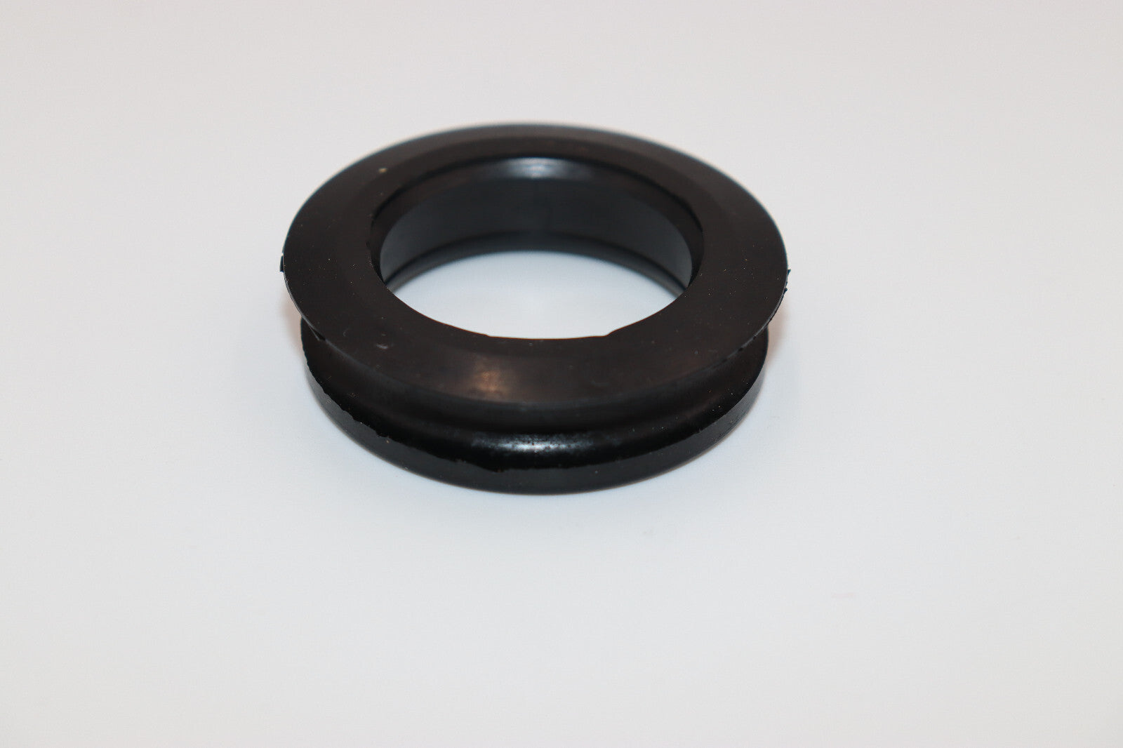 HONDA CT70 FUEL TANK FILLER NECK GROMMET  17512-098-000 For Plastic Tanks Only