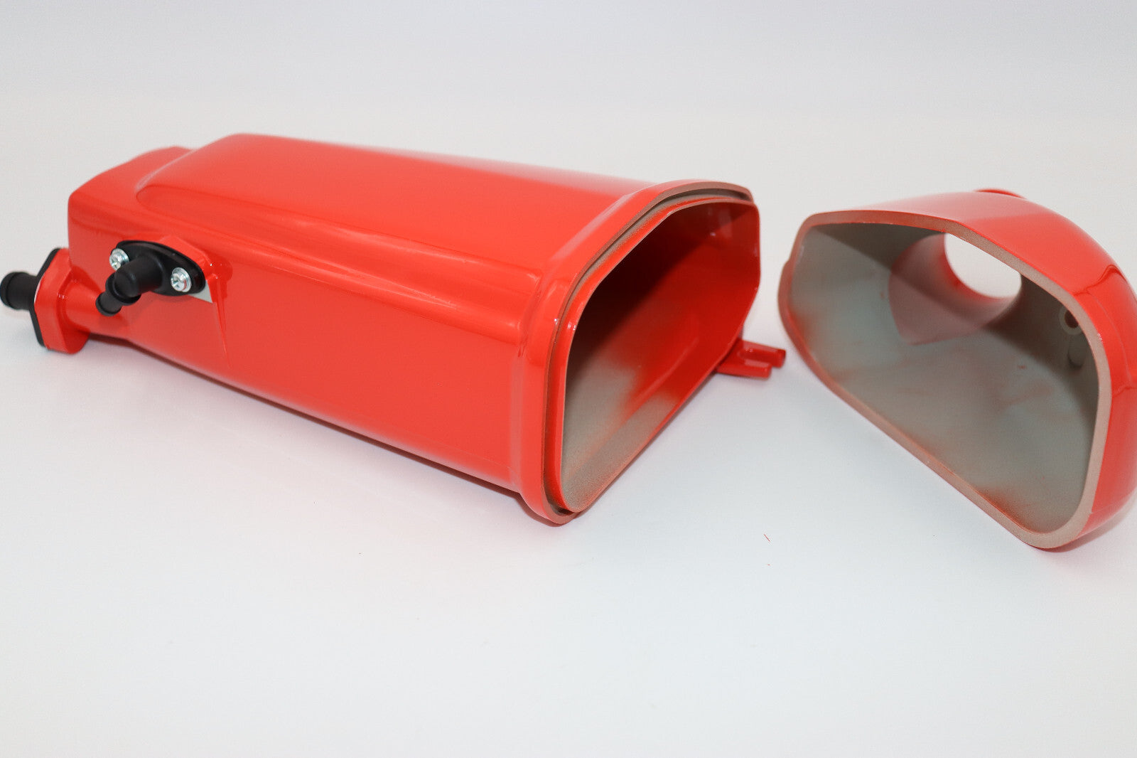 1979 Honda CT90 Air Filter Box THAITIAN RED with Fittings Trail90