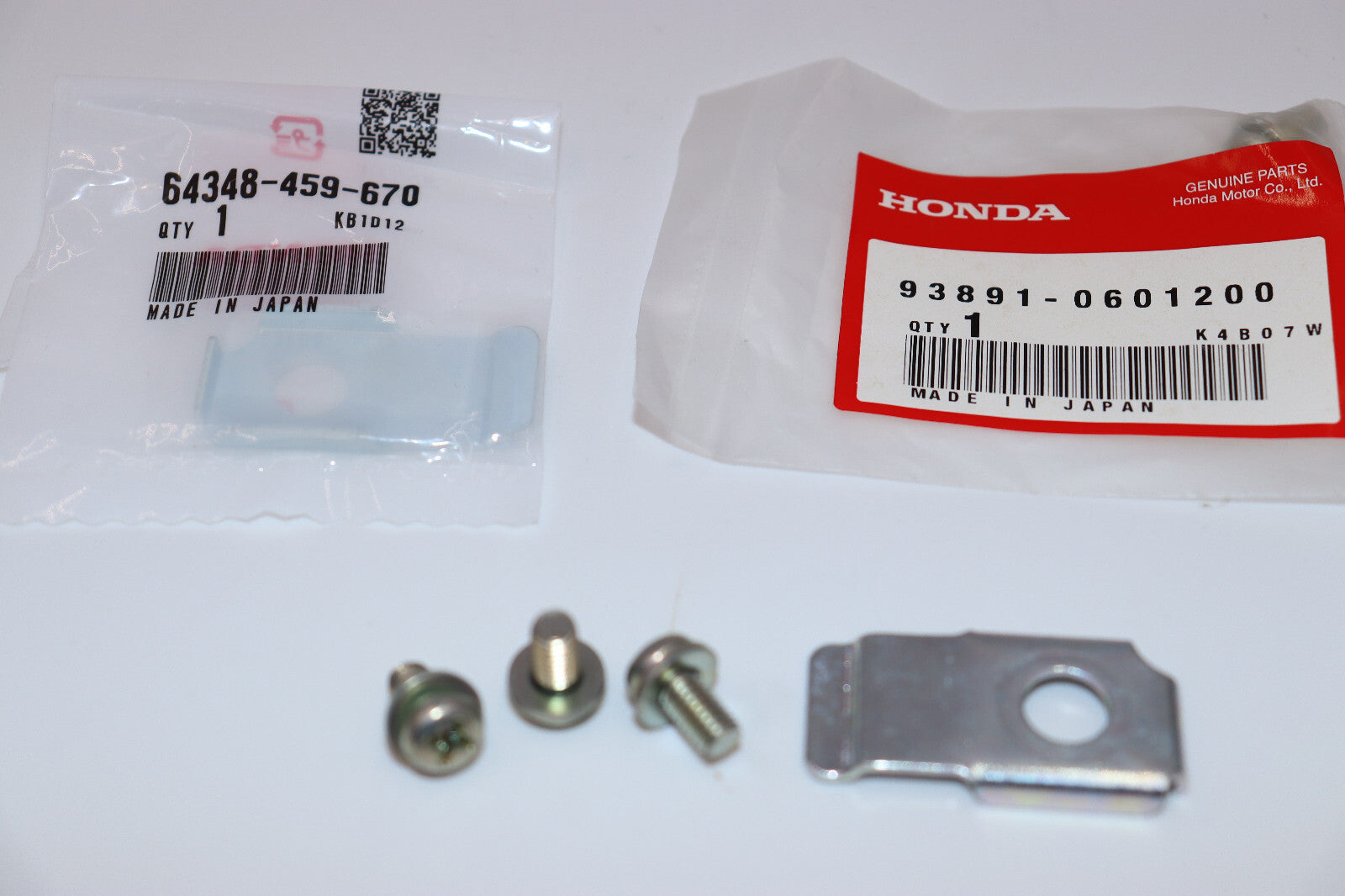 CT90 K1-79, CT110 DOWN TUBE COVER Hold Down PLATE, and SCREWS OEM HONDA