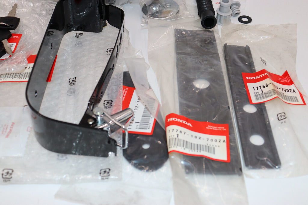 NEW Honda CT90 CT110 AUX. Tank COMPLETE WITH Mounting Strap, & FITTINGS.