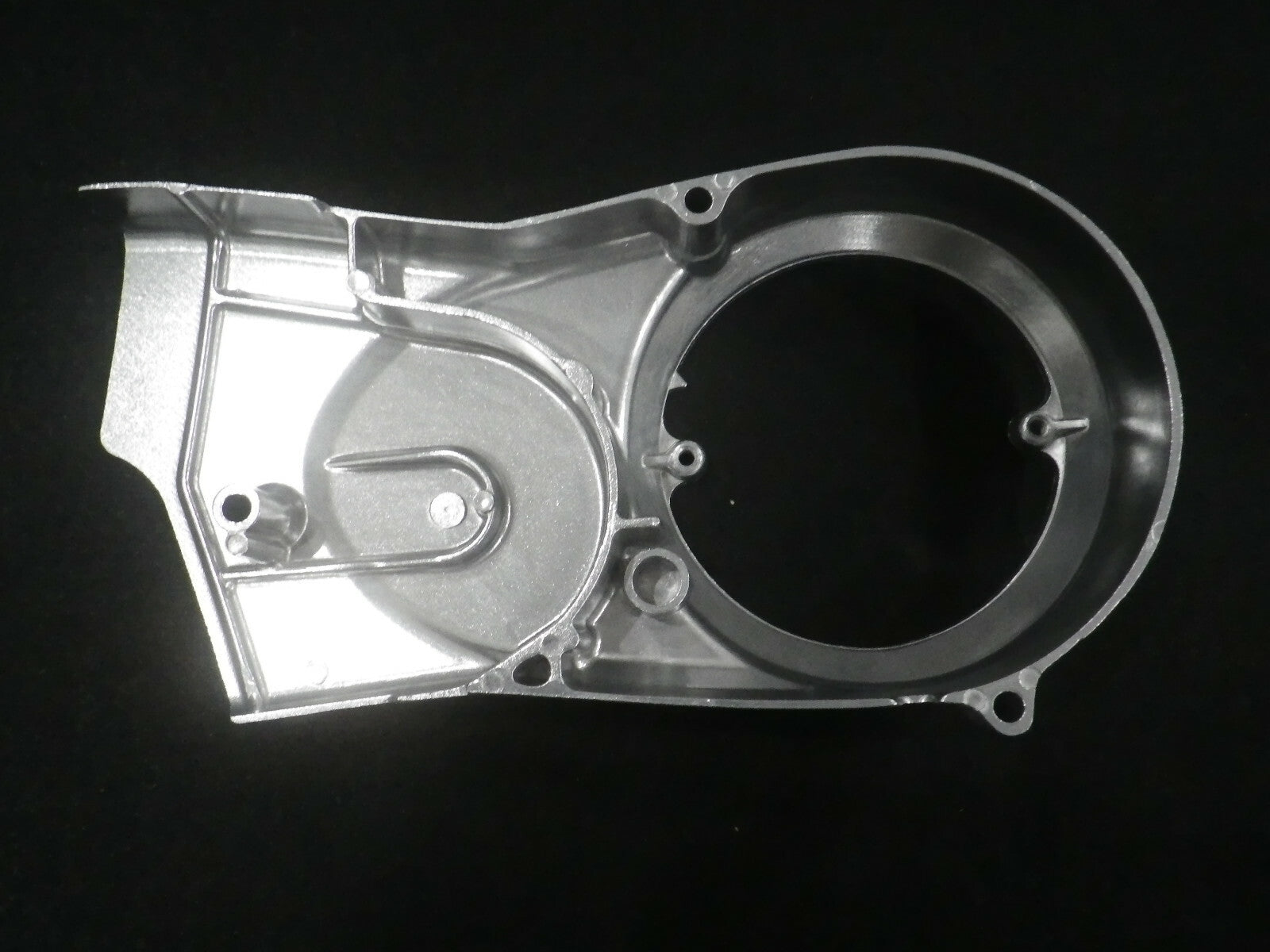 Honda XR75  Chain Cover K0-K2 1973-1975 Painted Honda Cloud Silver 11341-116-000