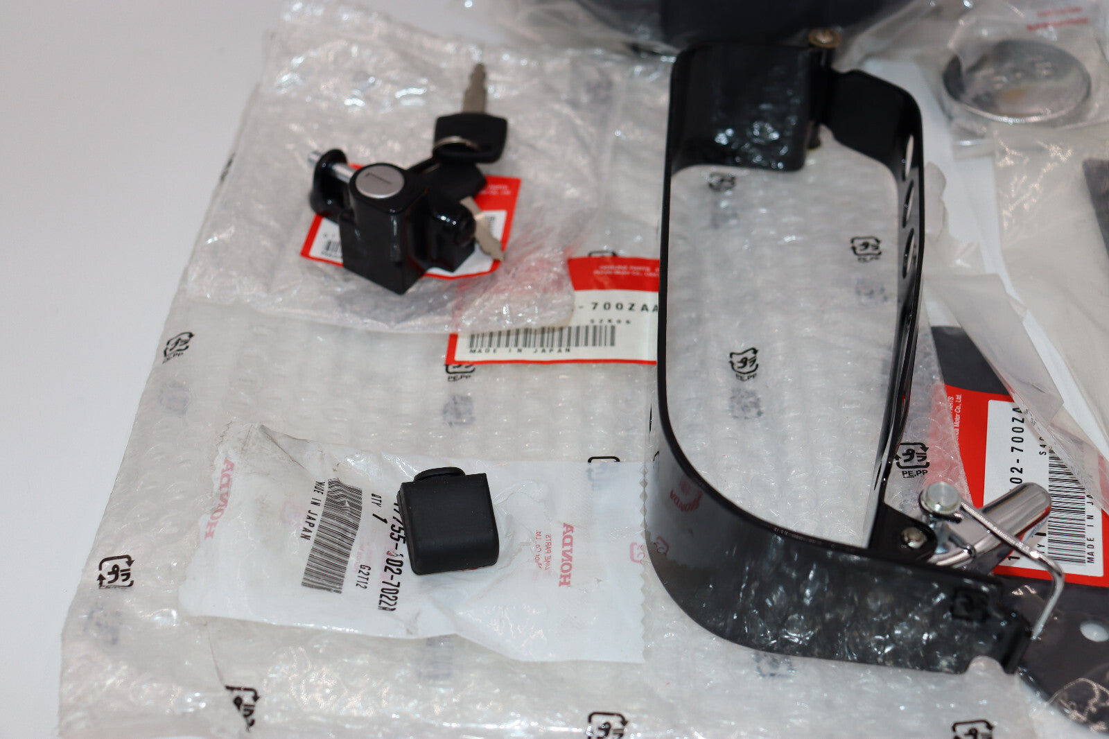 NEW Honda CT90 CT110 AUX. Tank COMPLETE WITH Mounting Strap, & FITTINGS.