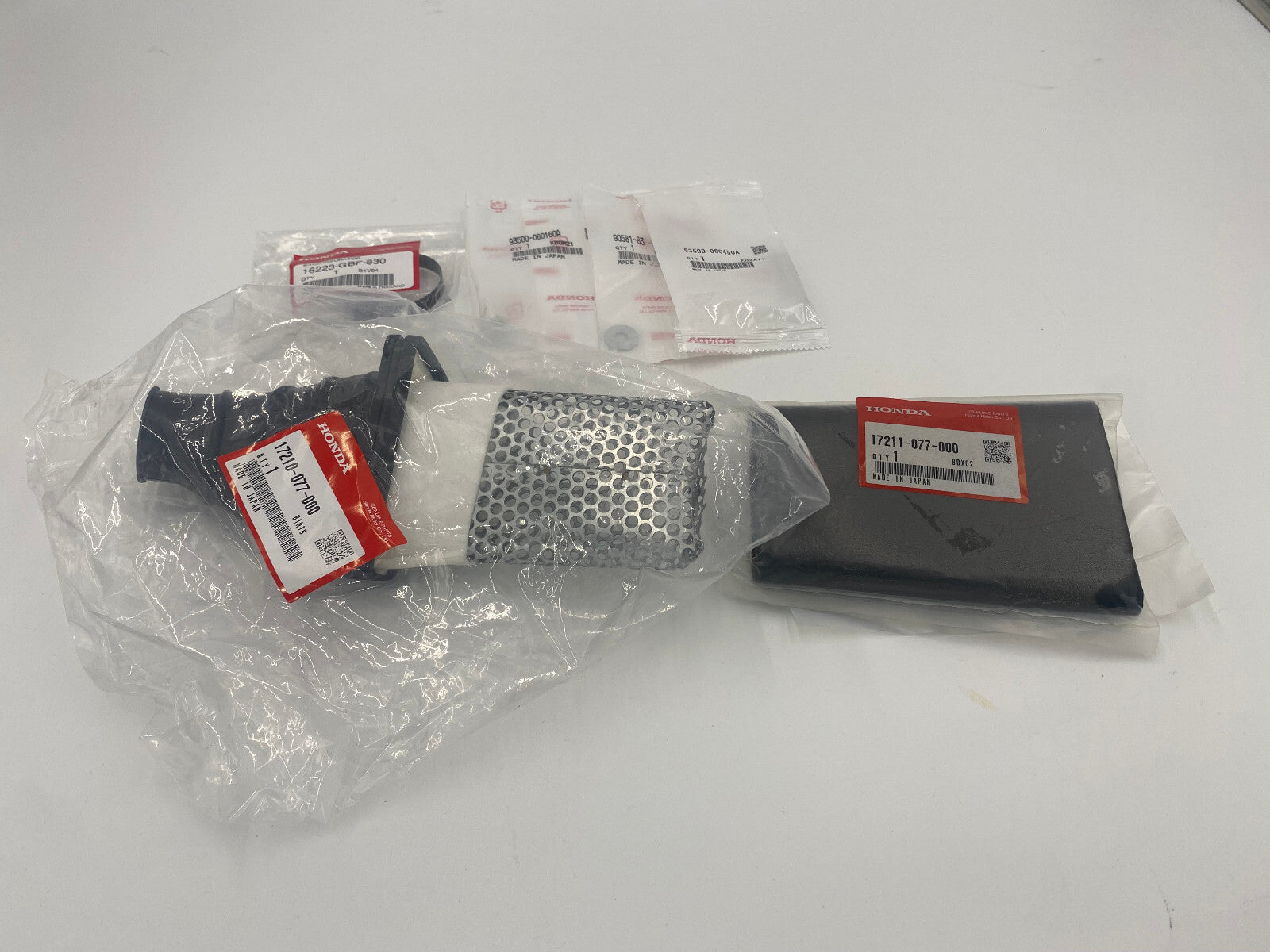 Honda CT90 K1 Air Filter Housing  w/ Rubber Boot, Filter, Screws, & Emblem 1969