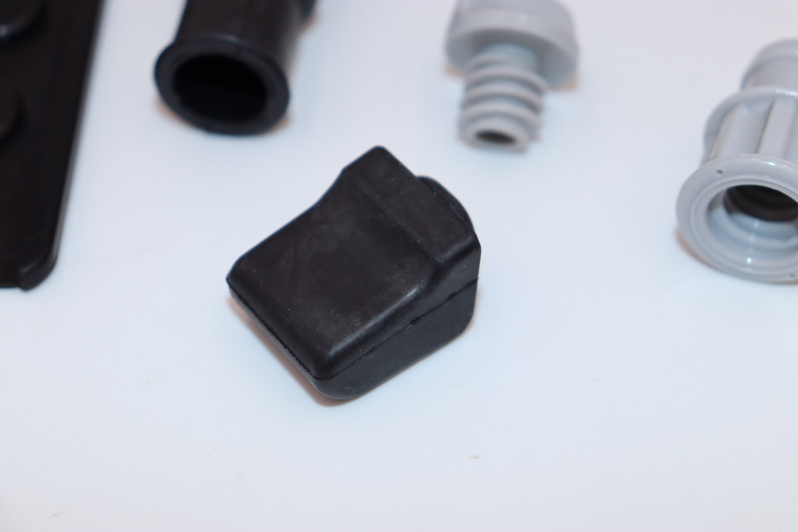 1980 Honda CT110 Sub-Tank Fittings & Tank Mount Rubbers TRAIL 110 Aux. Tank