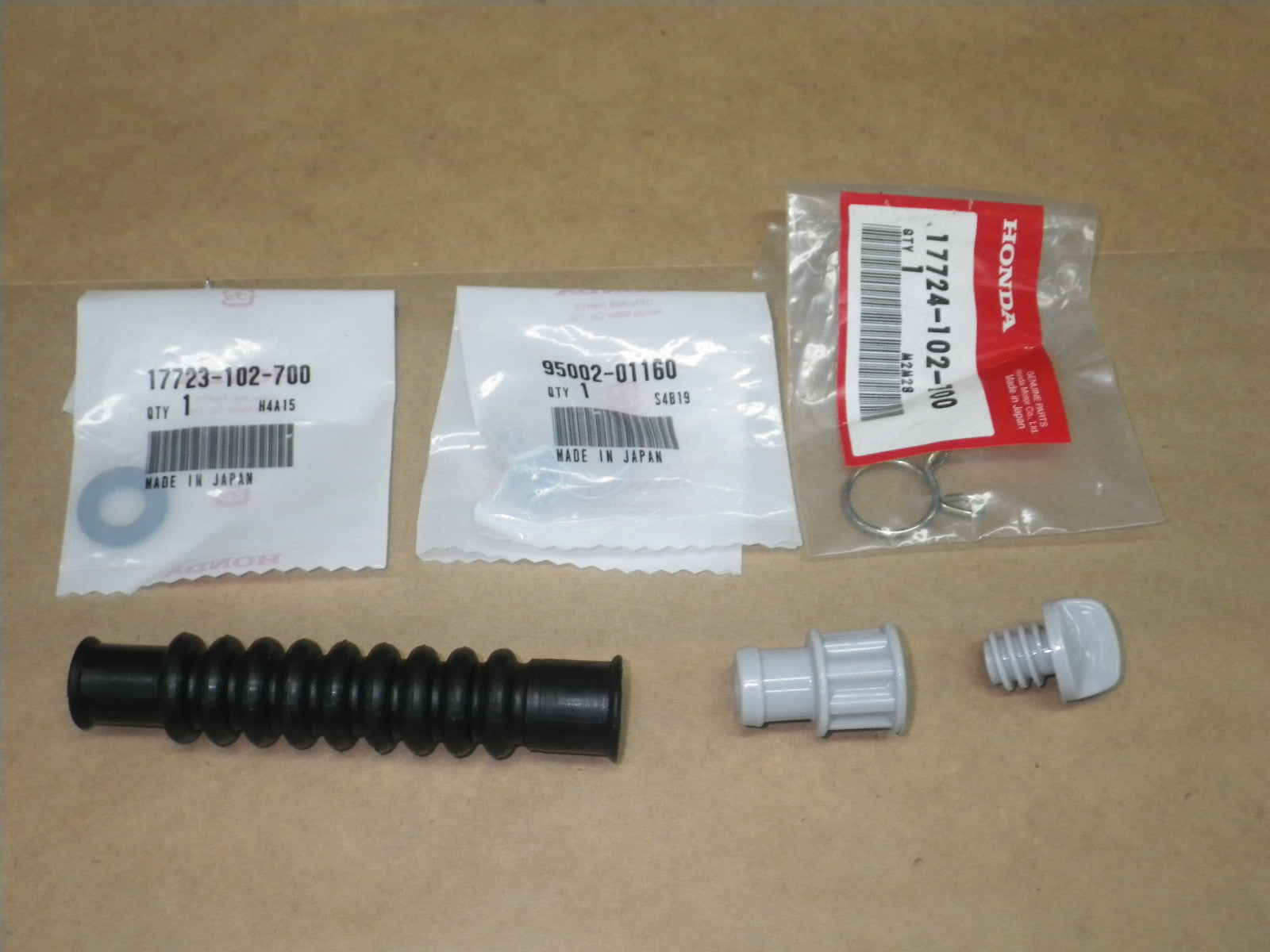 1980-1986 Honda CT110 Sub-Tank Fittings & Tank Mount Rubbers Trail 110 Aux. Tank
