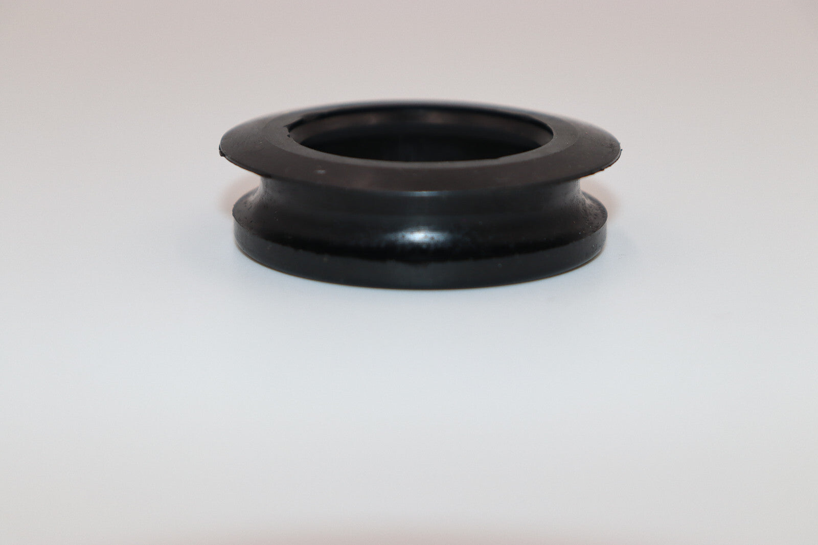 HONDA CT70 FUEL TANK FILLER NECK GROMMET  17512-098-000 For Plastic Tanks Only